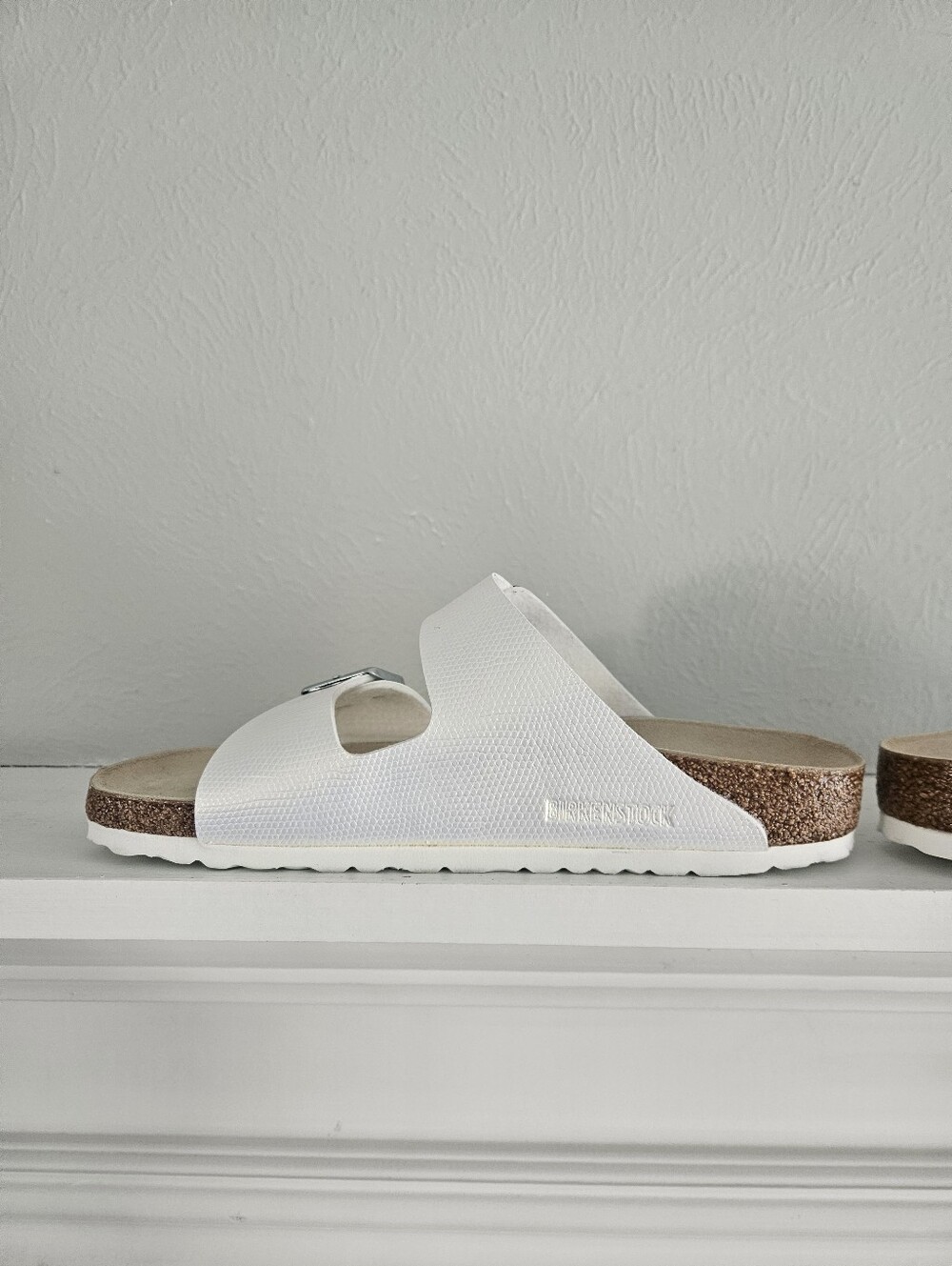 NWT Birkenstock Arizona Sandals- Shiny Lizard White With Silver Buckles - Picture 9 of 12